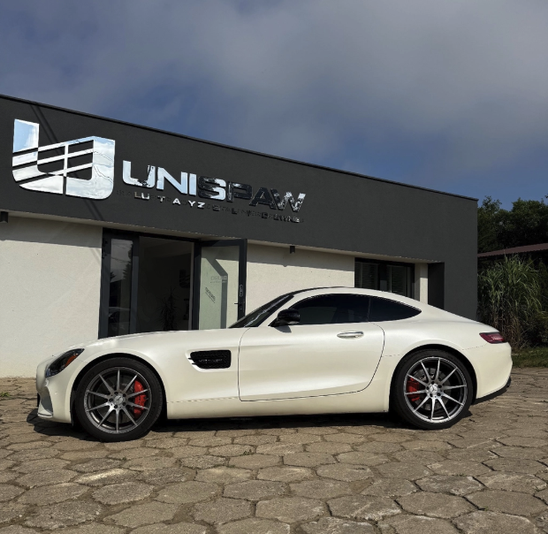 Mercedes-Benz AMG GT R Roadster