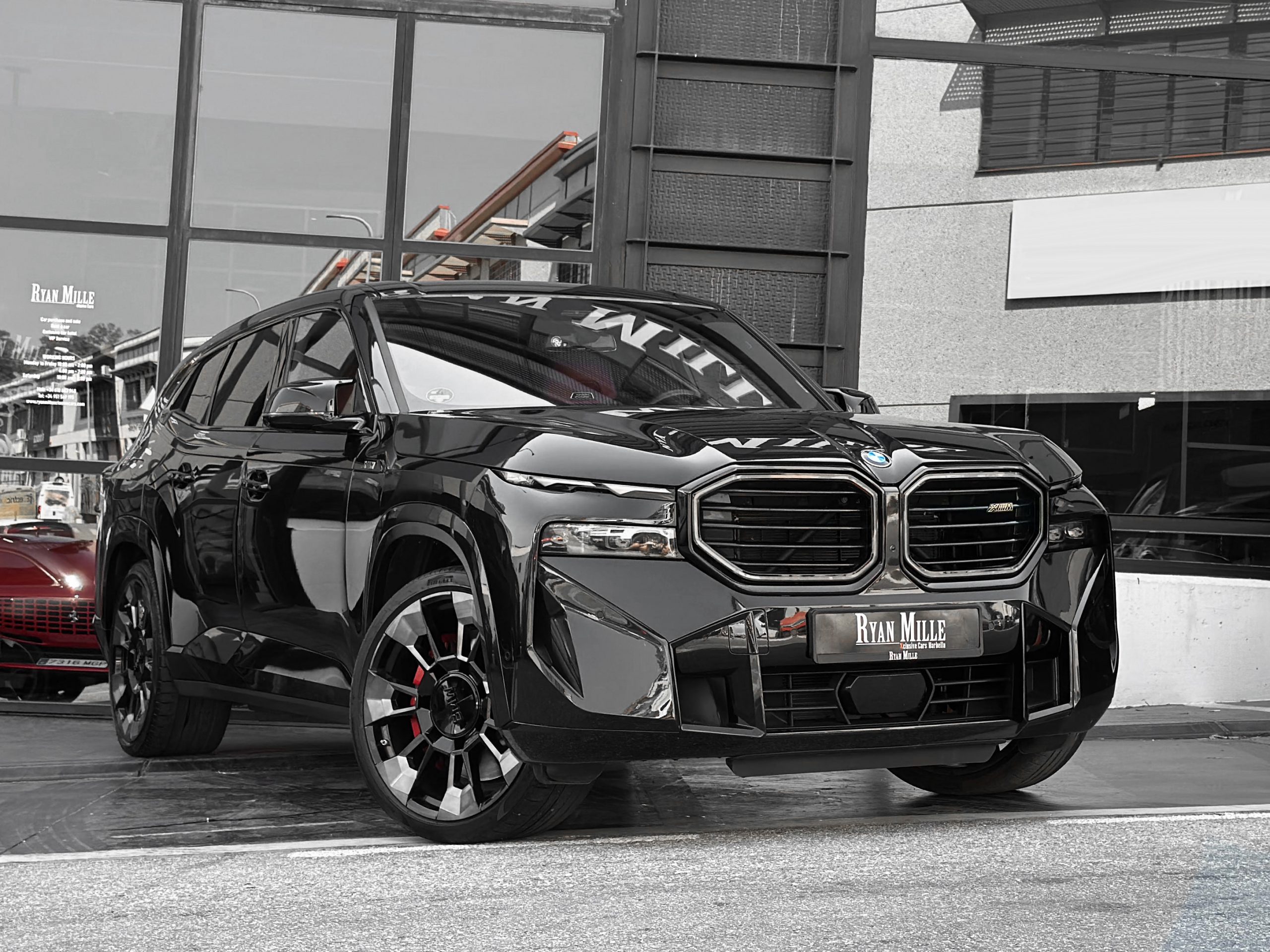 BMW XM - Luxury Cars - Image 1