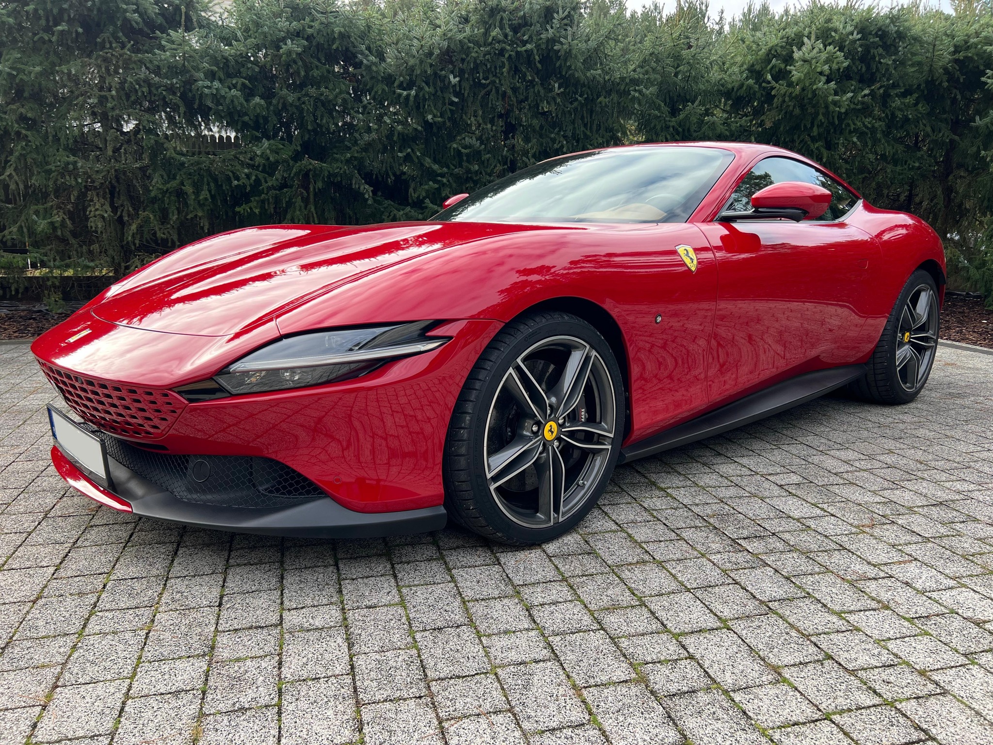Ferrari Roma - Luxury Cars - Image 1
