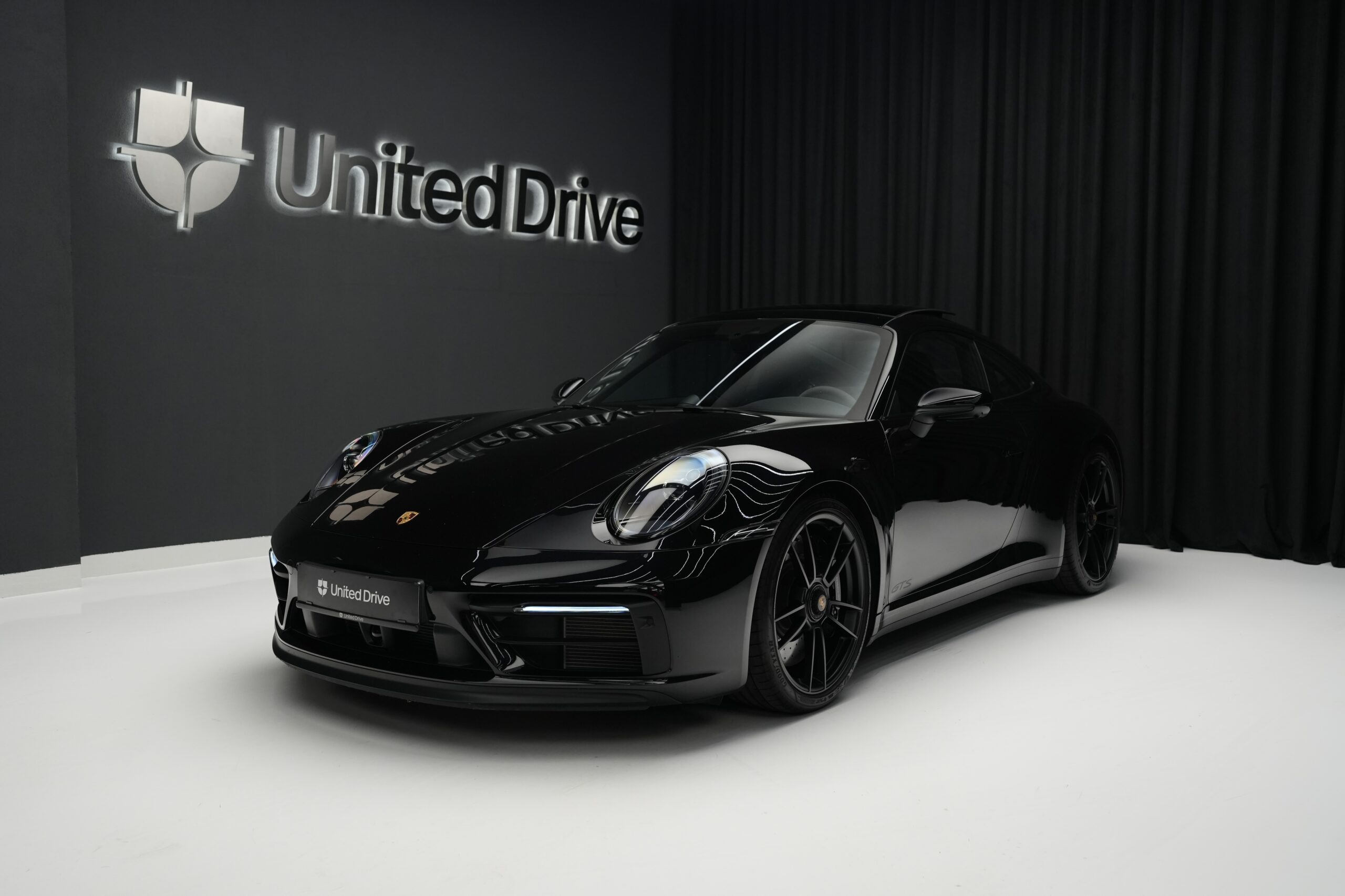 Porsche 911 Carrera 4 GTS 992.1